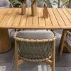 4 Seasons Outdoor Nora dining set naturel teak met Capri tafel 240 x 110 cm - detail