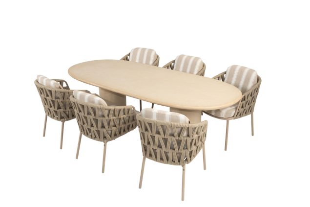 4 Seasons Outdoor Beverly tuinset met Hampton tafel 240 cm