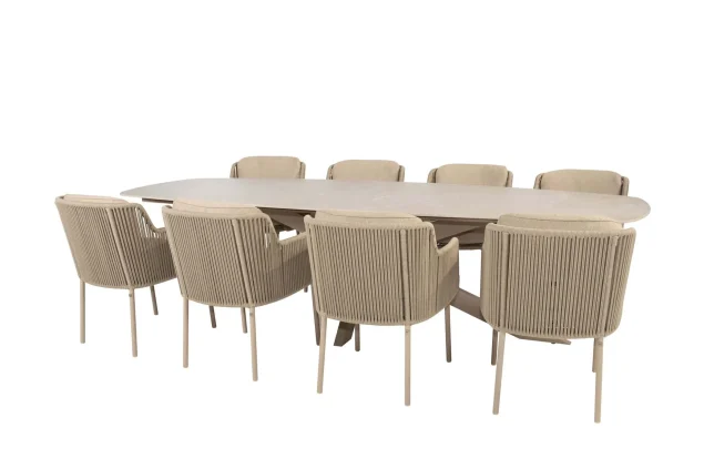 4 Seasons Outdoor Bernini tuinset latte met Prado tafel met barrelvormig blad 300 cm